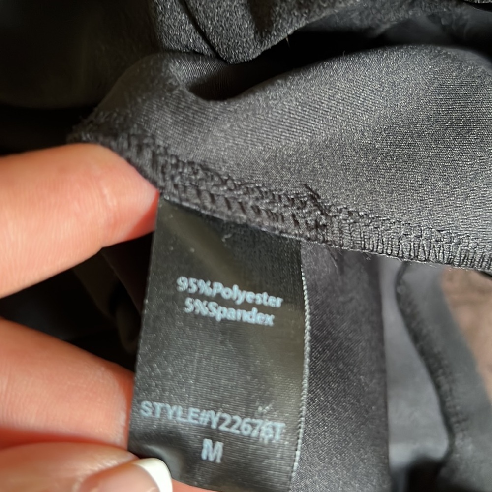 Tuckernuck Black Off-the-Shoulder Long Sleeve Top - Picture 7 of 8